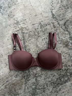Victoria’s Secret push up strapless bra